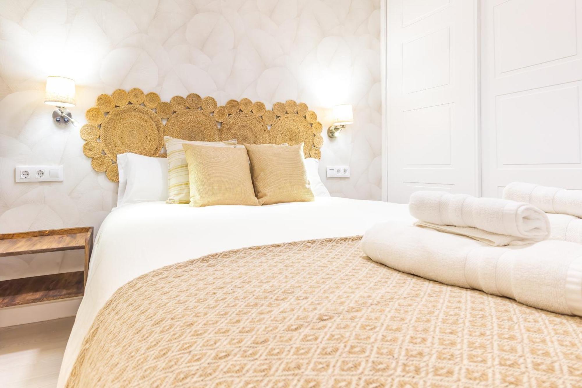 Alohamundi Gavidia II Apartment Sevilla Bagian luar foto